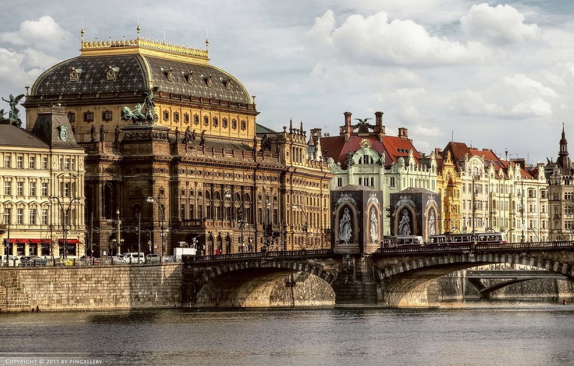 prag___narodni_divadlo_by_pingallery-d4av5fe